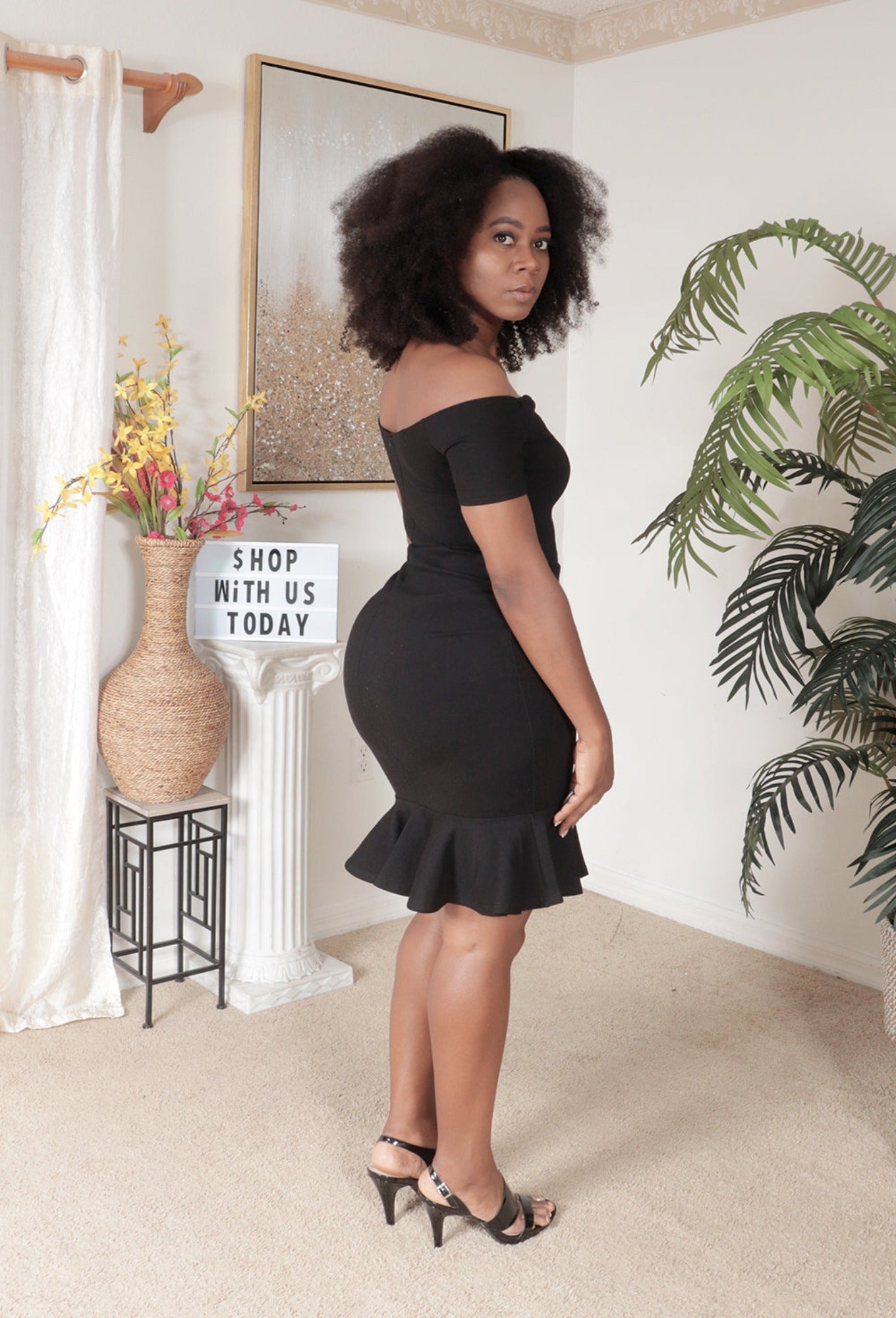 Classy Summer Bodycon Dress for Women Pleasant Design With Off-Shoulder Neckline and Fitted Waist