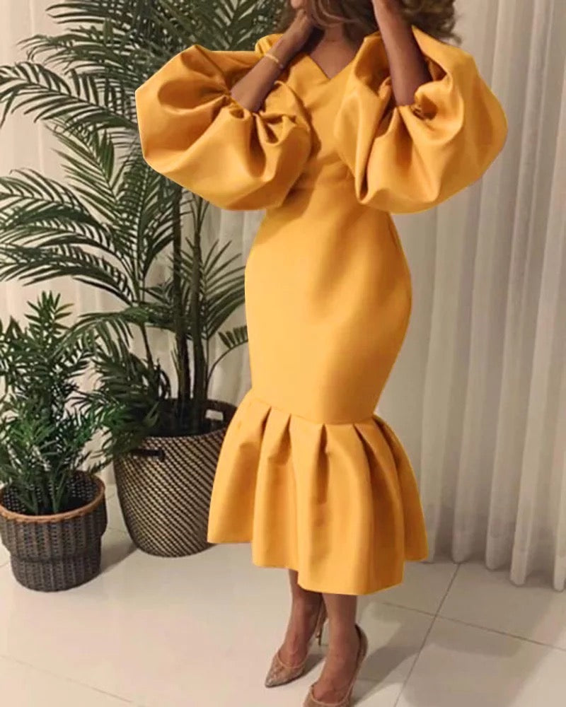 Trendy and Classy New Look Dress with Puffed Sleeves and V Neck All Occasions Mermaid Hem